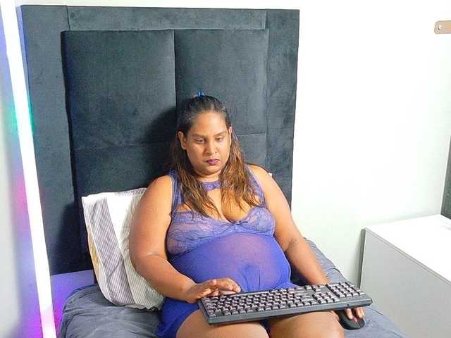 SpicedDove live cam on BongaCams