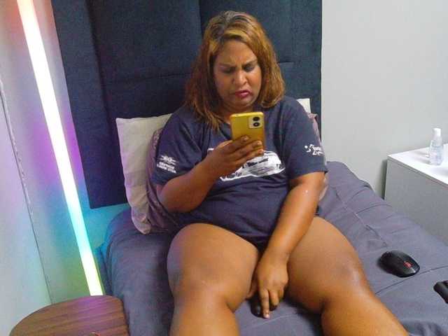 SpicedDove live cam on BongaCams