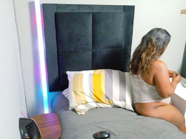 SpicedDove live webcam show