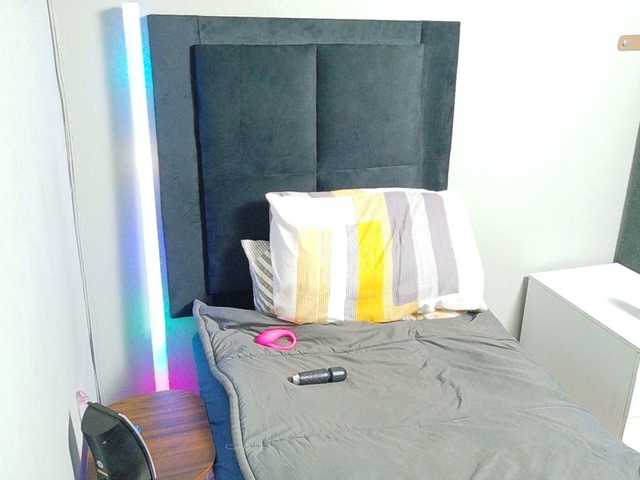 SpicedDove live cam on BongaCams