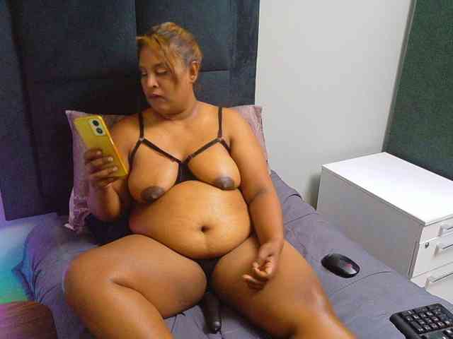 SpicedDove webcam
