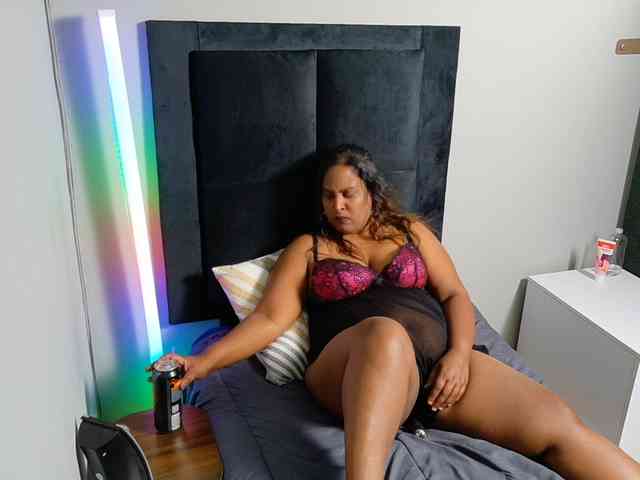 SpicedDove webcam