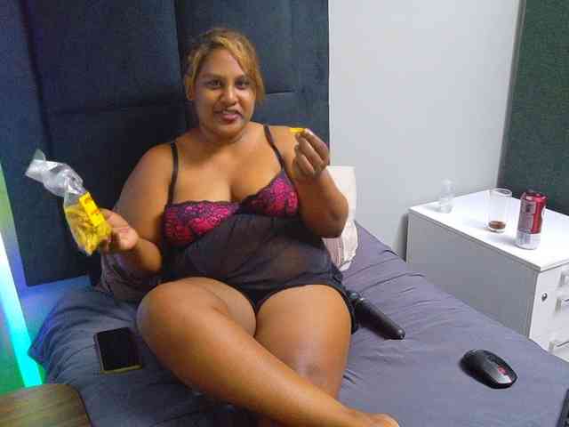 SpicedDove webcam