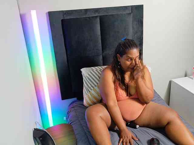Model: SpicedDove