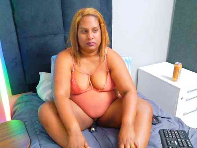 SpicedDove webcam