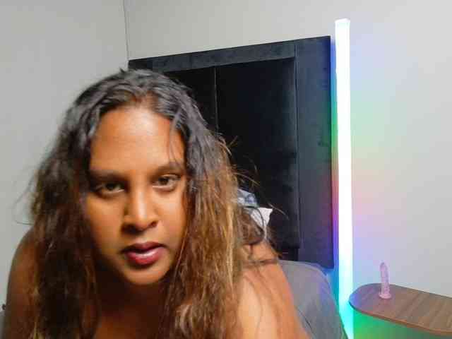 SpicedDove webcam