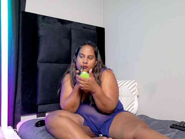 SpicedDove webcam