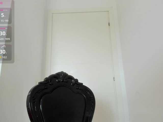 Kinky-Jessyy live webcam show