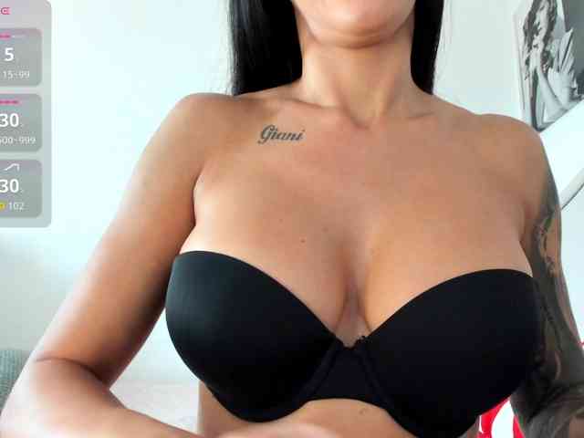 Modella: Kinky-Jessyy