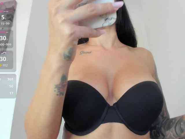 Modella: Kinky-Jessyy