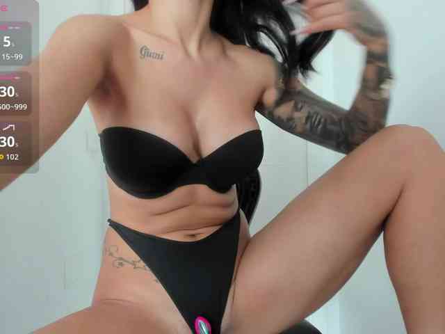 Kinky-Jessyy