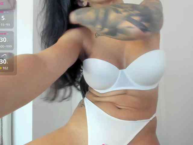 Kinky-Jessyy webcam