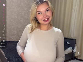 VenitaLia Porn Show
