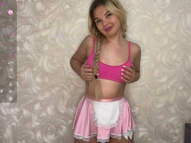 VenitaLia live cam on BongaCams