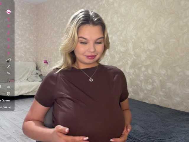 VenitaLia live cam on BongaCams