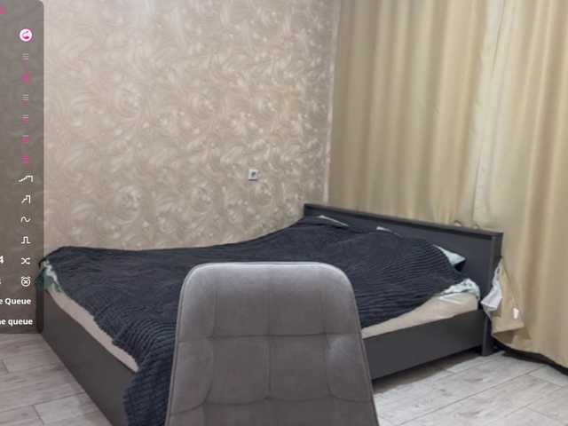 VenitaLia live cam on BongaCams