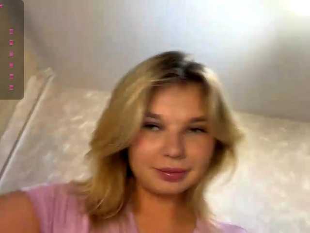 VenitaLia live cam on BongaCams