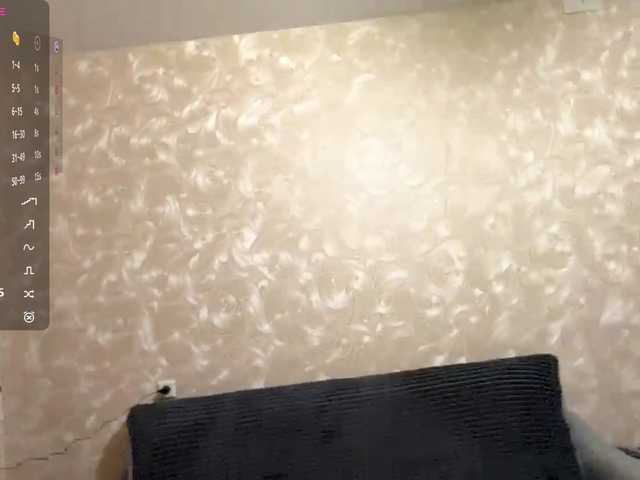 VenitaLia live cam on BongaCams