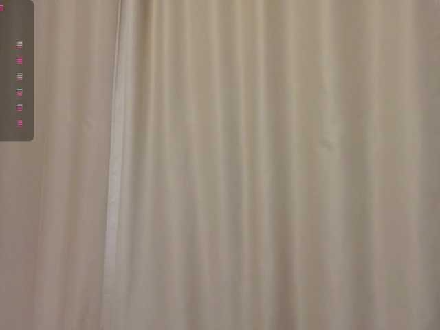 VenitaLia live cam on BongaCams