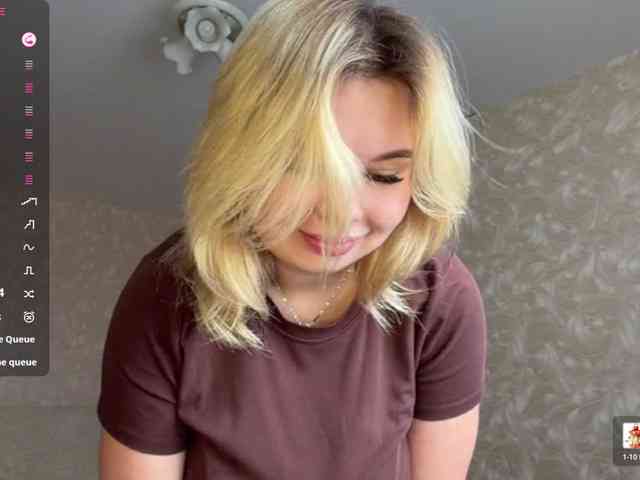VenitaLia Sex Cam Show