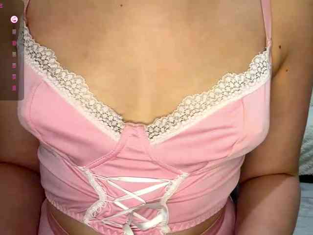 VenitaLia webcam