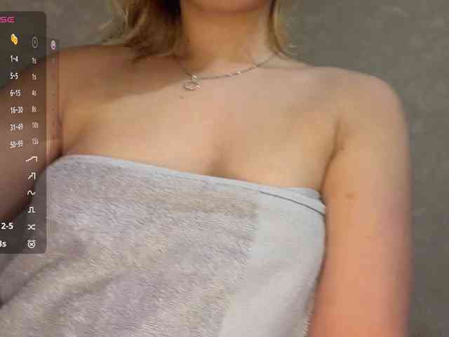 VenitaLia webcam