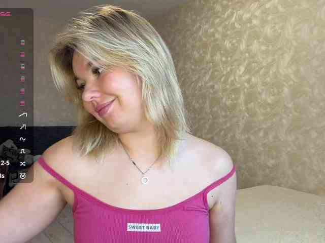VenitaLia webcam