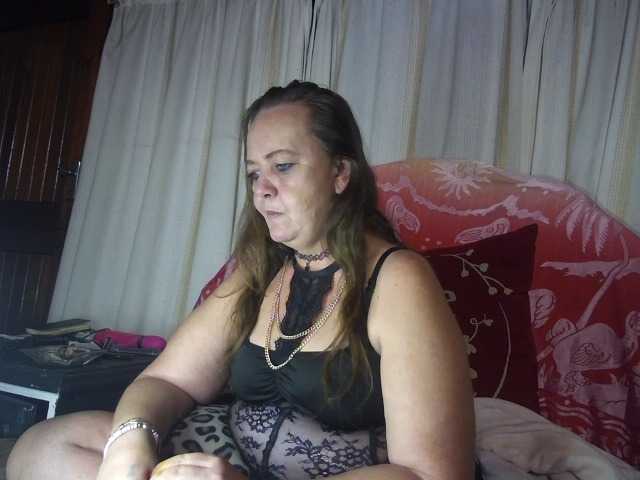 Kimmyb777 live webcam show