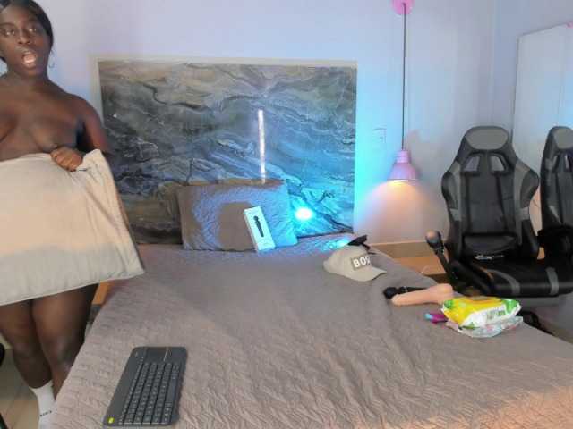 Abbyyxxx live cam on BongaCams