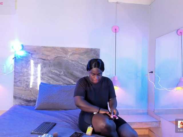 Abbyyxxx live cam on BongaCams