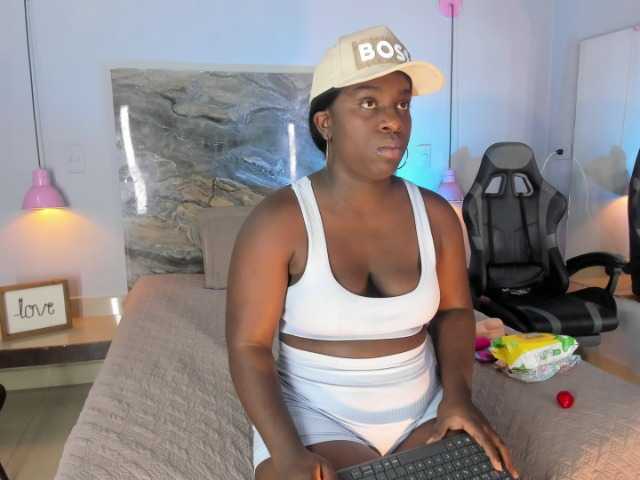 Abbyyxxx live cam on BongaCams