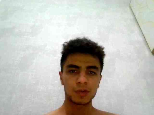 Hulio18Ultra Sex Cam Show