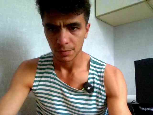 Hulio18Ultra Sex Cam Show