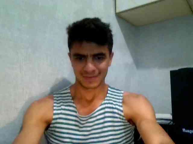 Hulio18Ultra Sex Cam Show