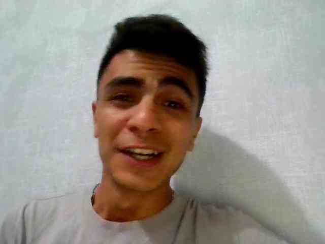 Hulio18Ultra Sex Cam Show