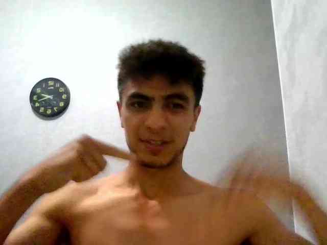 Hulio18Ultra Sex Cam Show