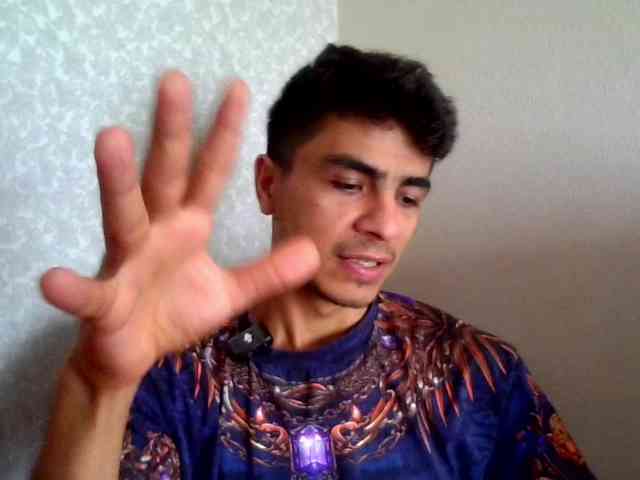 Hulio18Ultra Sex Cam Show