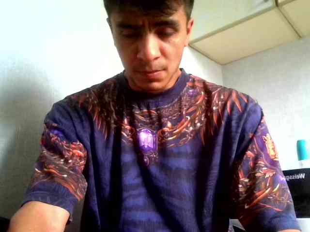 Hulio18Ultra Sex Cam Show