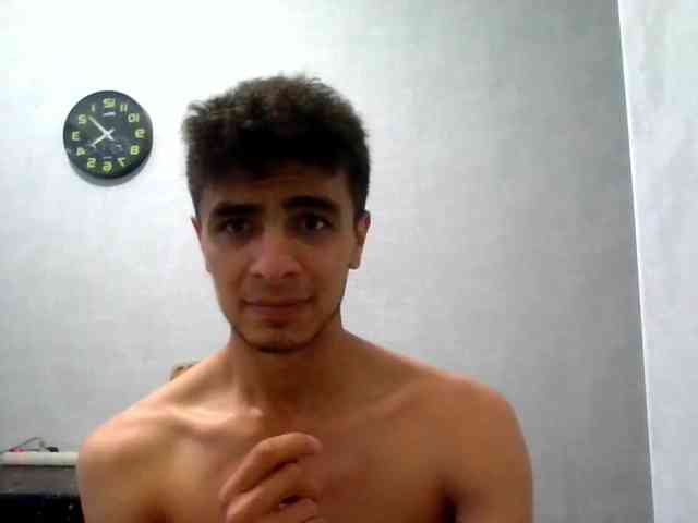 Hulio18Ultra Sex Cam Show