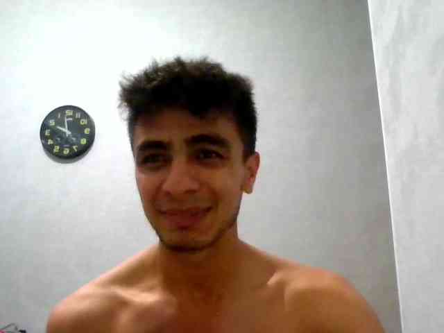 Hulio18Ultra Sex Cam Show