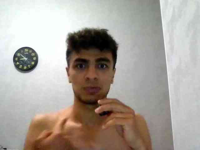 Hulio18Ultra Sex Cam Show