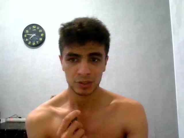 Hulio18Ultra Sex Cam Show