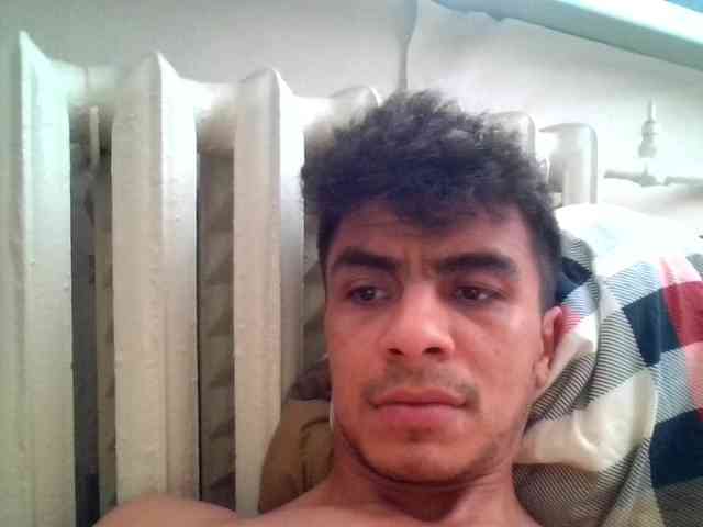 Hulio18Ultra Sex Cam Show