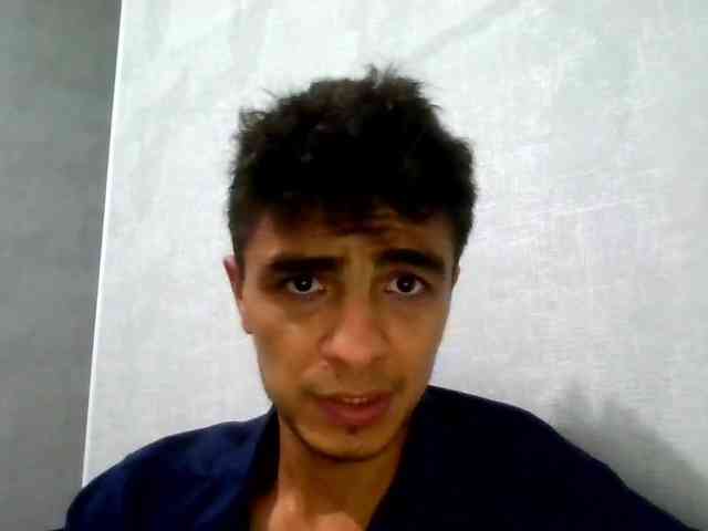 Hulio18Ultra Sex Cam Show