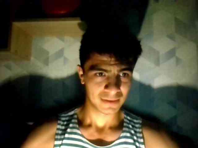 Hulio18Ultra Sex Cam Show