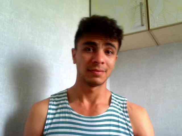 Hulio18Ultra Sex Cam Show