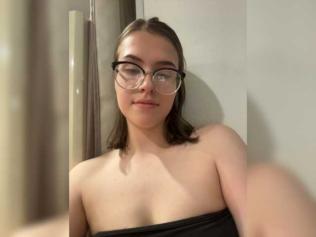 Yanchs live webcam show