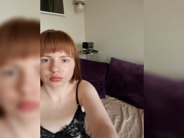 Loloshka222 live webcam show
