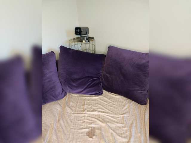 Loloshka222 live webcam show