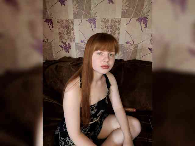 Loloshka222 webcam